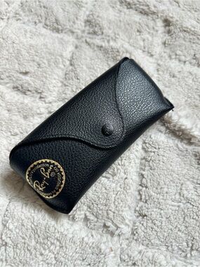 Ray-Ban | Classic Black Original Case | One Size